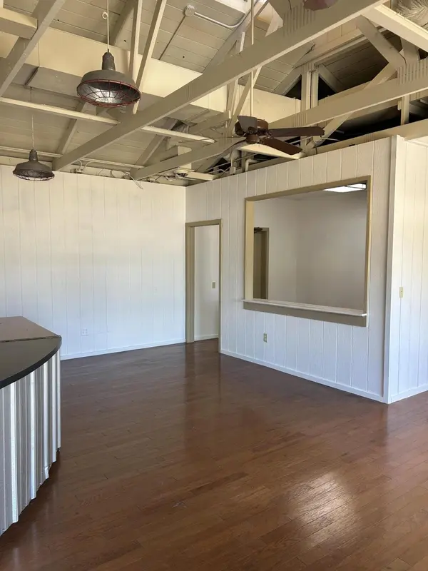1926 W 76 Country Blvd BLVD, Branson, MO 65616