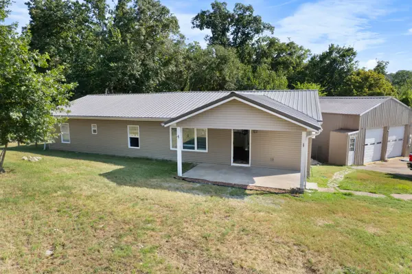 610 Kimberly Creek RD, Rockaway Beach, MO 65740