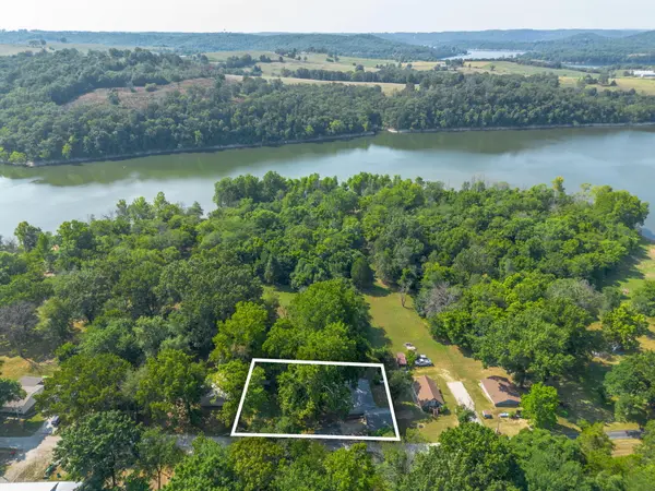 2353 Eaglecrest RD, Cape Fair, MO 65624