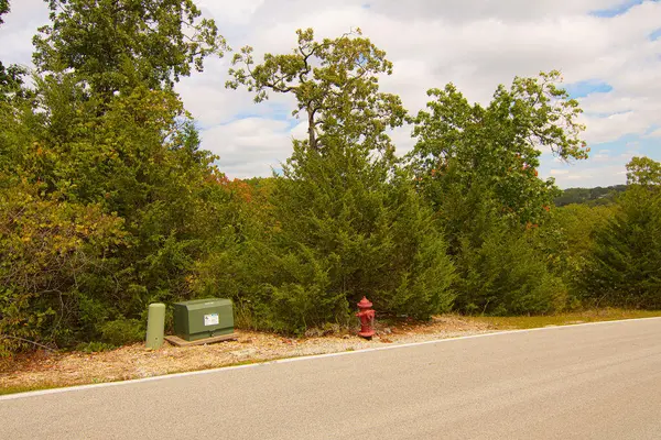 207 Black Forest LN, Branson West, MO 65737