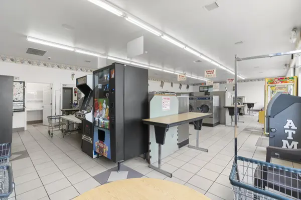 1711 Porter Wagoner BLVD, West Plains, MO 65775