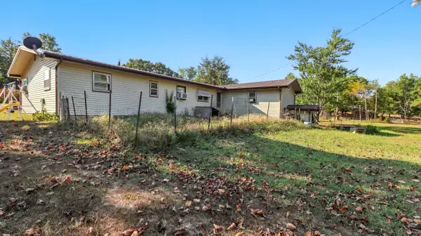 16661 Oak Hill Drive RD, Houston, MO 65483