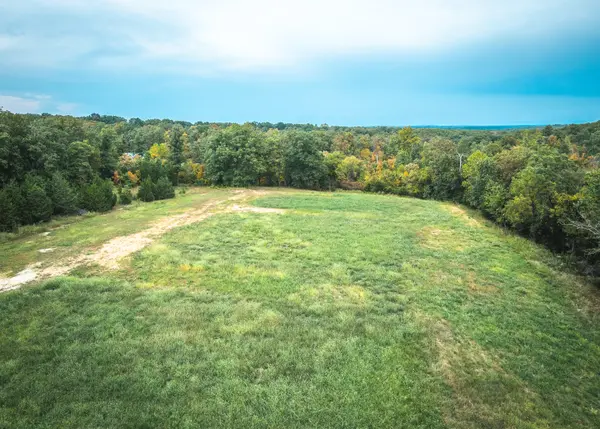 198 Firehouse DR, Waynesville, MO 65583