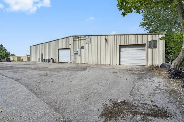 5410 S Daniel ST, Battlefield, MO 65619
