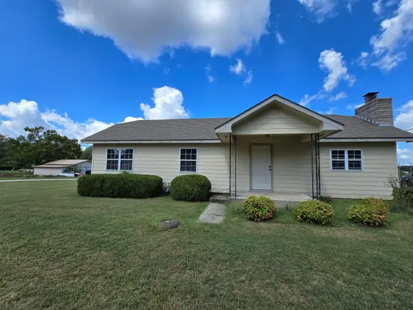 1823 E 12th ST, Galena, KS 66739