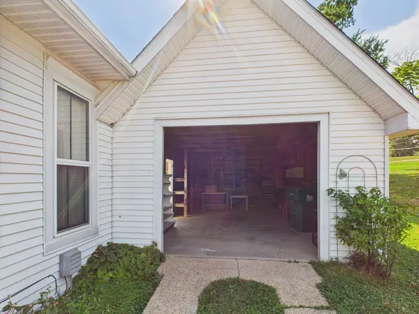 611 Cedar AVE, Cabool, MO 65689