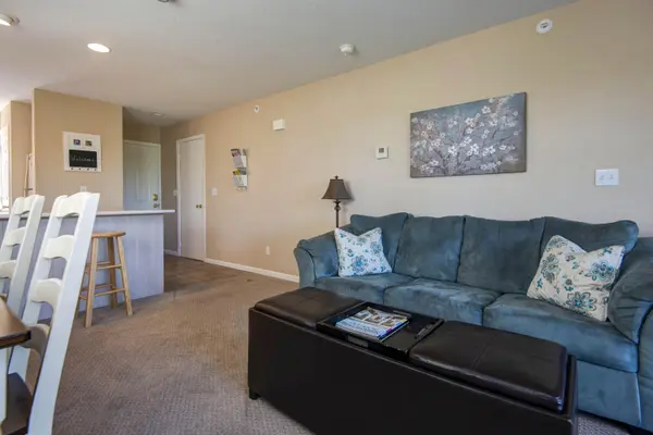 204 Westwood DR, Kimberling City, MO 65686