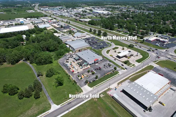 000 W Northview, Nixa, MO 65714