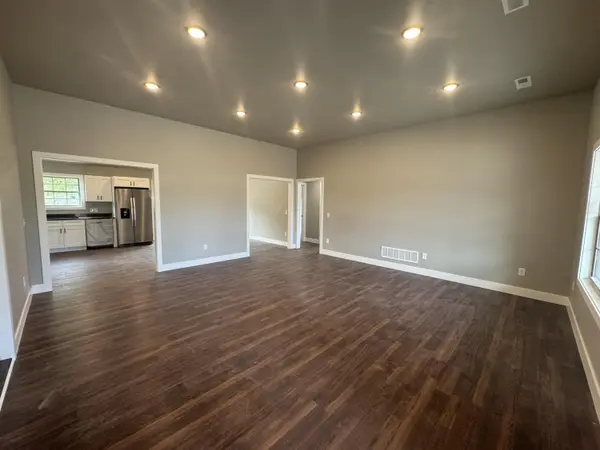 1618 Ridgemont AVE, Monett, MO 65708
