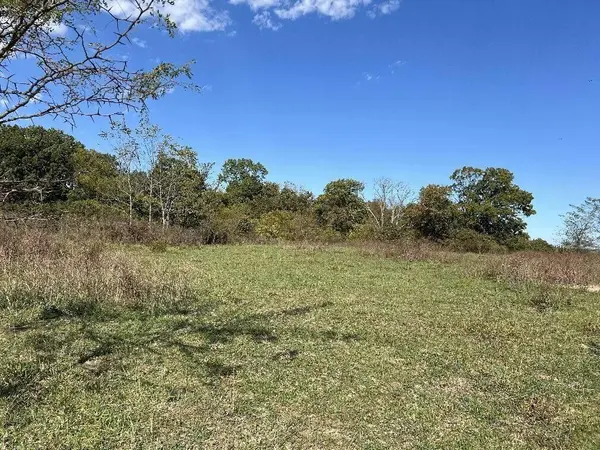 000 Date Drive, Summersville, MO 65571