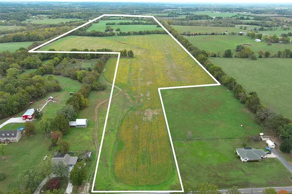 000 W Farm Road 194, Republic, MO 65738