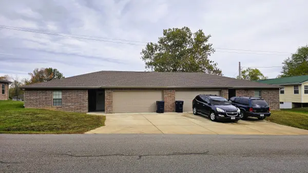 625/627 W Hawthorne ST, Houston, MO 65483