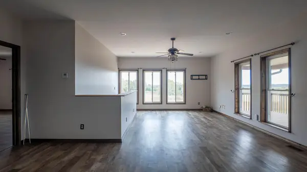 5564 State Highway K, Summersville, MO 65571