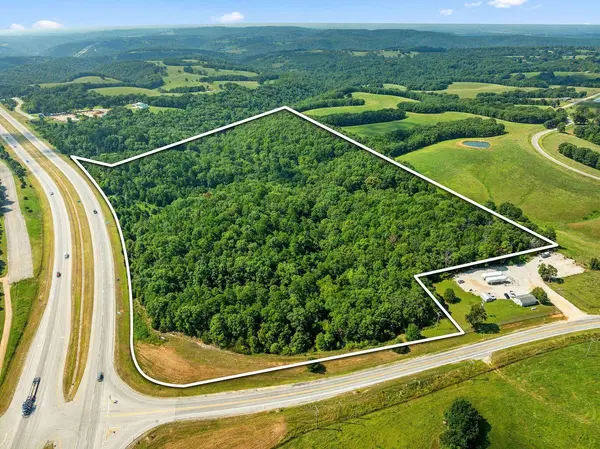 000 N 65 HWY, Omaha, AR 72662