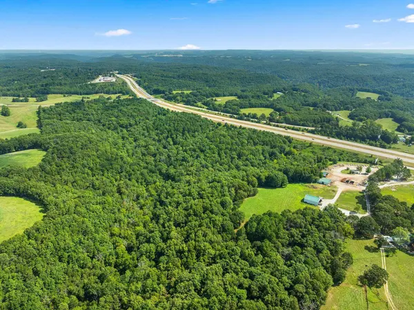 000 N 65 HWY, Omaha, AR 72662