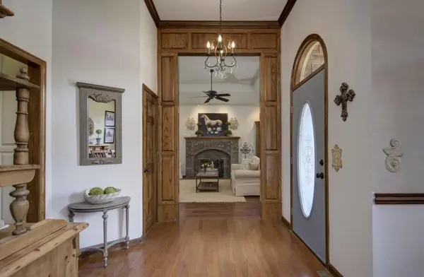 3165 E Topping CIR, Springfield, MO 65804
