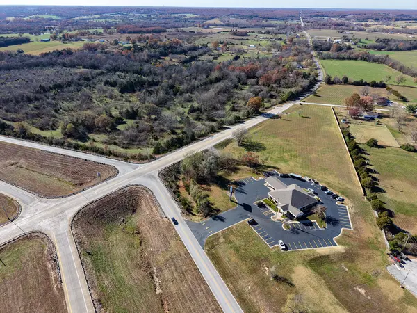 000 State Highway Cc, Fair Grove, MO 65648