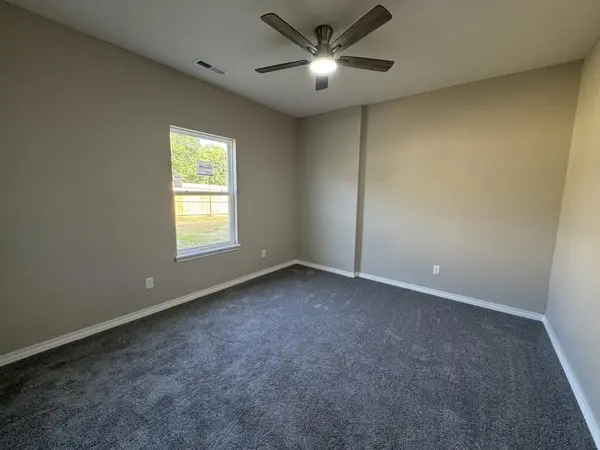 1429 S Barnard WAY, Republic, MO 65738