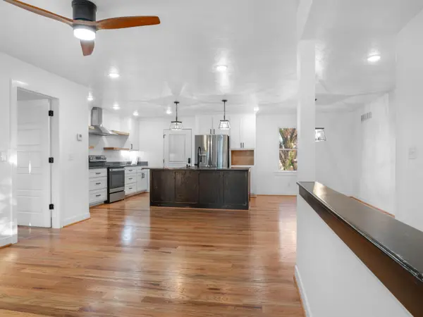 705 S Clay ST, Nevada, MO 64772