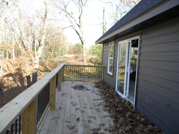 26713 Farm Road 1186, Eagle Rock, MO 65641