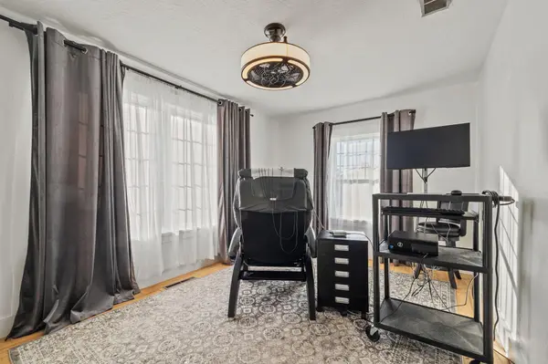 2039 S Brentwood BLVD, Springfield, MO 65804