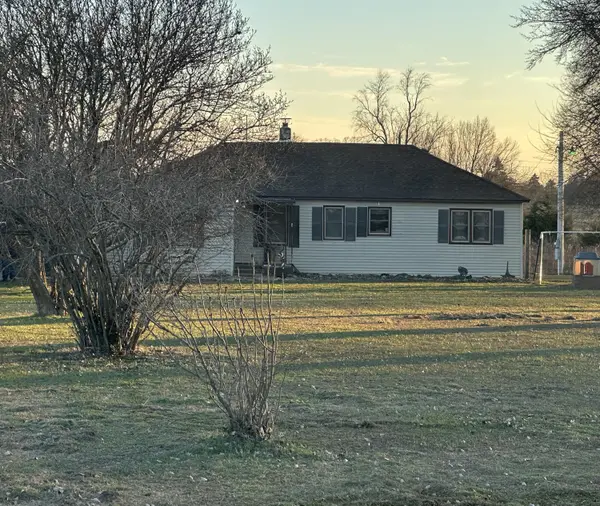 6684 E State Highway Oo, Strafford, MO 65757