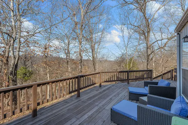 1471 Walnut RD, Anderson, MO 64831
