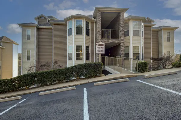1403 Rocky Shore TER, Kimberling City, MO 65686