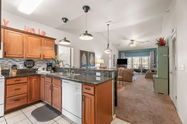 1071 Golf DR #5, Branson West, MO 65737