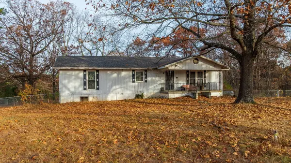 4020 Ridgedale RD, Ridgedale, MO 65739