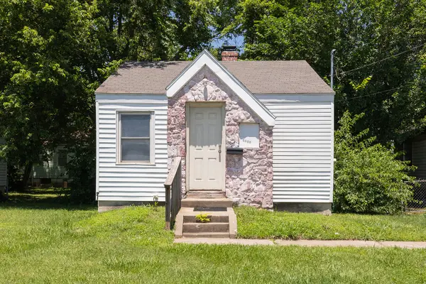 1701-1709 E Chestnut ST, Springfield, MO 65802