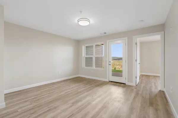 3010 N Vineyards TER #5, Branson, MO 65616