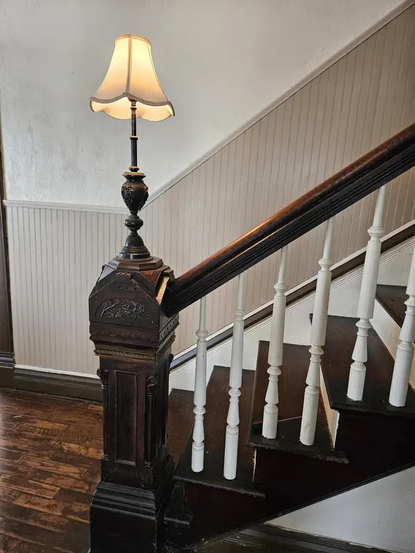405 College ST, Mt Vernon, MO 65712