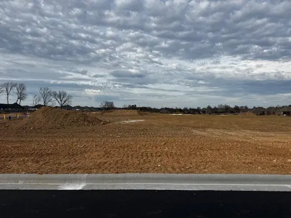 Lot 9 The Village Of Cloverhill, Nixa, MO 65714