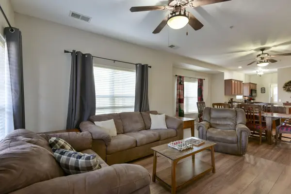 9 Bermuda DR #2, Branson West, MO 65737