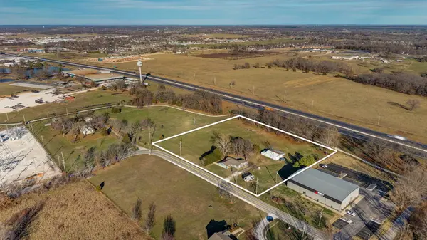 3106 N 20th ST, Ozark, MO 65721