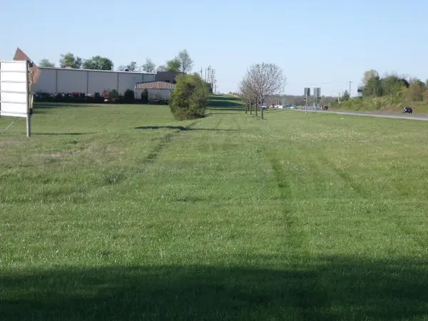 1500 N State Highway 160, Nixa, MO 65714