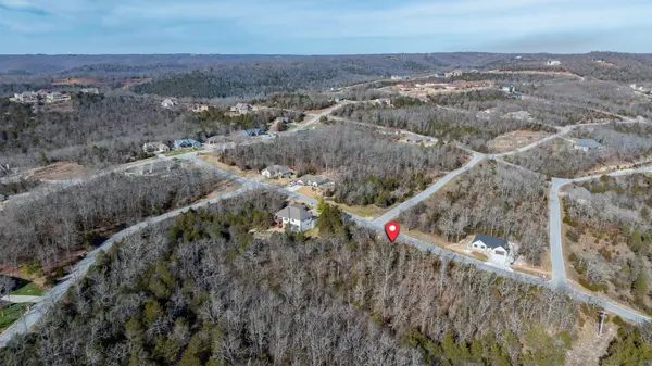 #4 Fox Hollow RD, Branson West, MO 65737