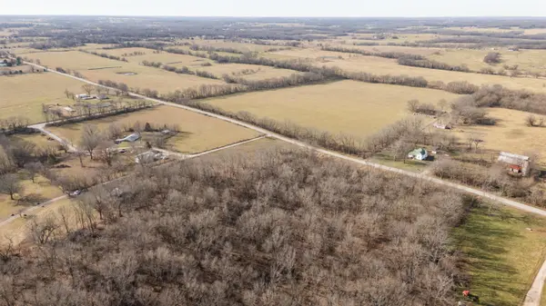 000 Farm Road 69, Republic, MO 65738