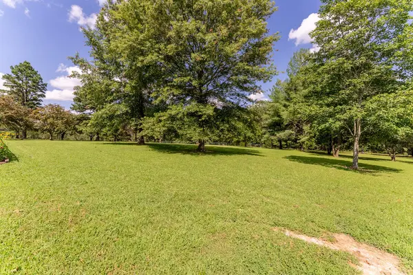 749 State Highway Hh, Alton, MO 65606
