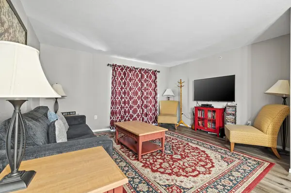 2904 Vineyards Pkwy #1, Branson, MO 65616