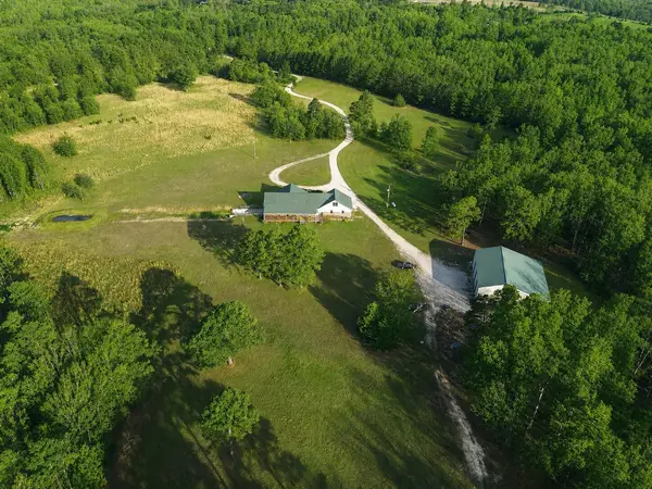 19056 County Road 427, Summersville, MO 65571