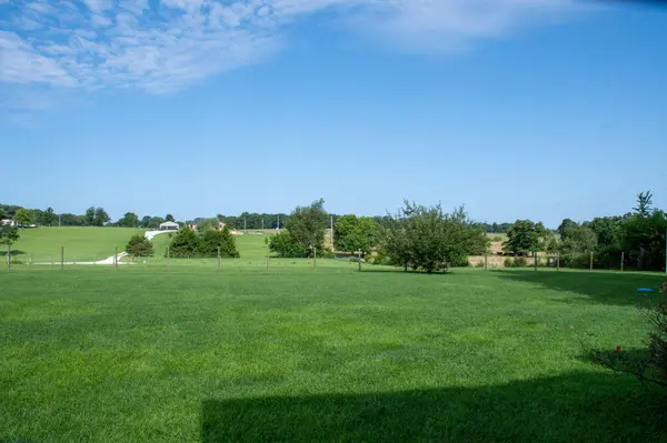 605 Moon Valley RD, Ozark, MO 65721