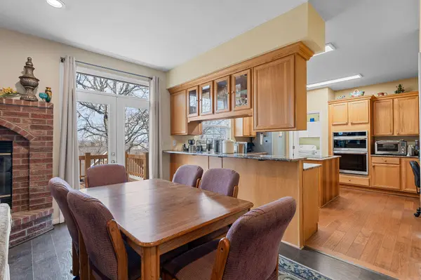 371 Cougar TRL, Branson, MO 65616
