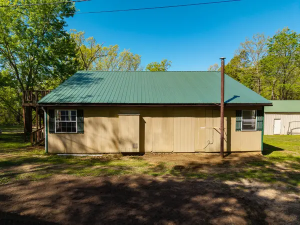 26557 Co Rd 230, Norwood, MO 65717