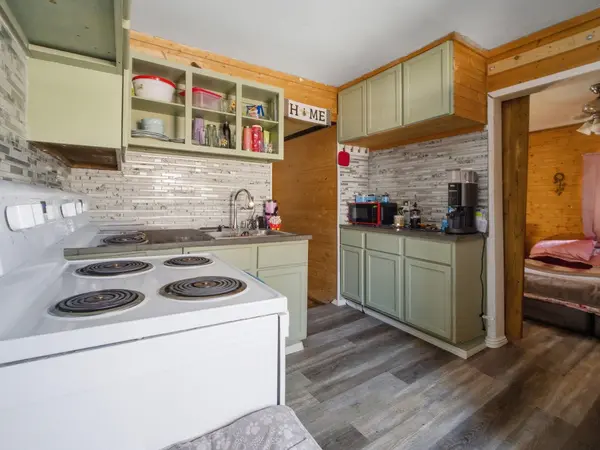 3156 W Mount Vernon ST, Springfield, MO 65802