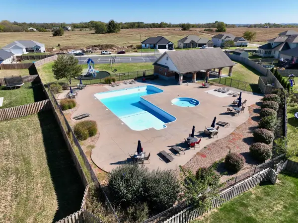 991 S Stonewall RD, Republic, MO 65738