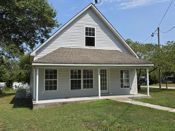 604 N Center ST, Granby, MO 64844