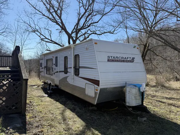 1677 Glad Hill RD, Mansfield, MO 65704
