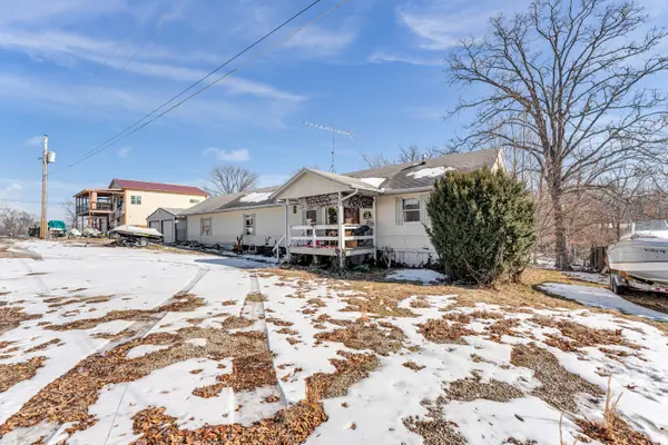 46 Pink Dogwood TRL, Kimberling City, MO 65686